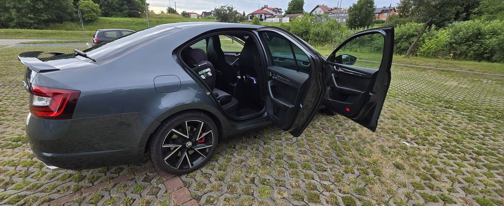 Sprzedam skodę octavie vrs 245km