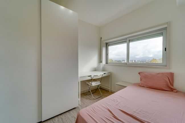 Apartamento Remodelado no Amial – Porto