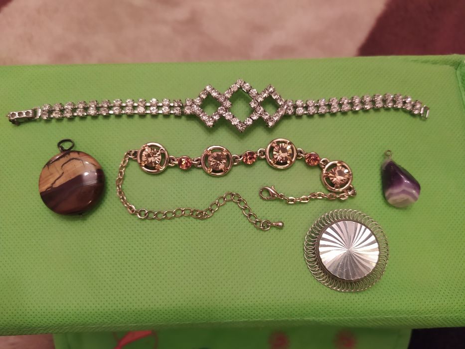 Бусы женские украшение