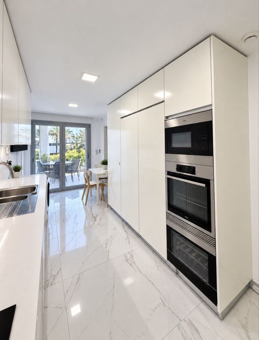 Apartamento T3 de Luxo em Porto Salvo, Oeiras 3 Suites | Ampla Varanda | Estacionamento | Classe A+
