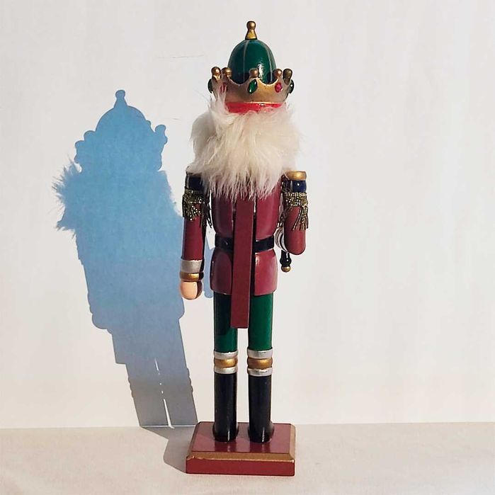 Wooden Decorative Nutcracker Figure.434367864704880641