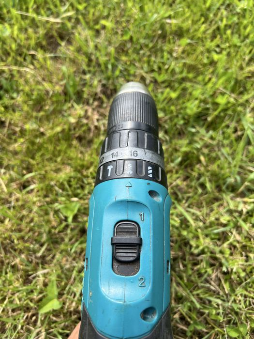 Продам акумуляторний ударний шуруповерт Makita DHP453