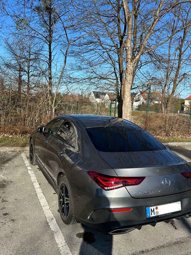 Mercedes-Benz CLA 250 e Shooting Brake AMG Line