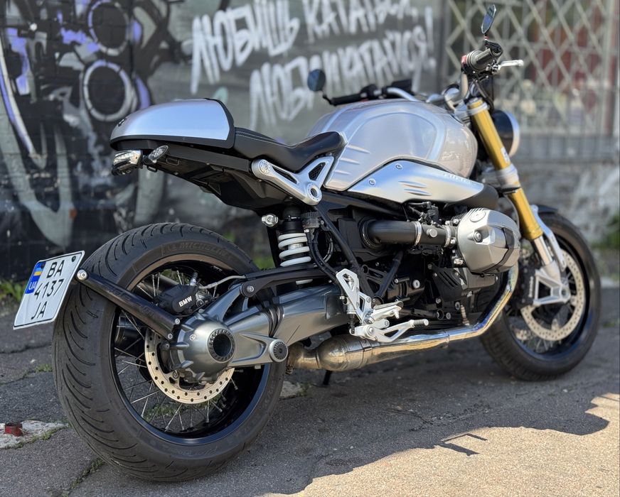Мотоцикл BMW R nineT 2016 рік
