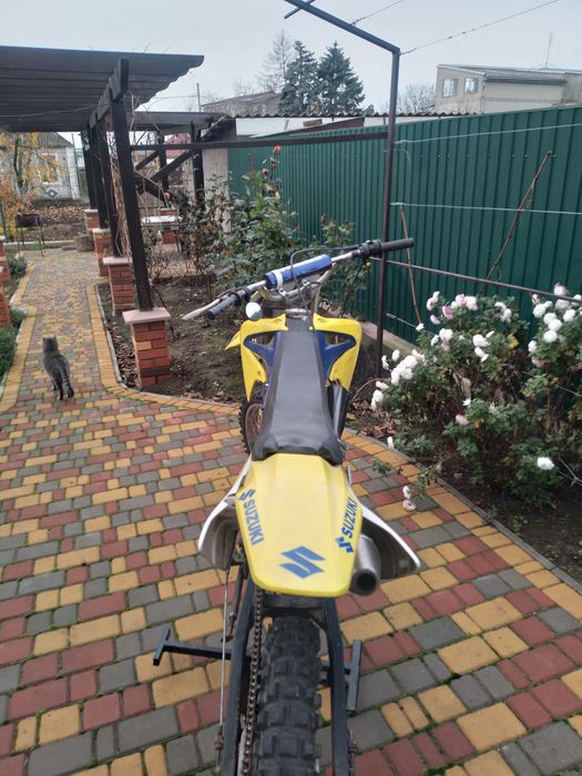 Кроссовый мотоцикл