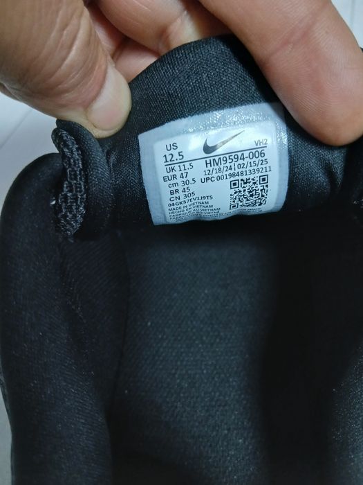 Чоловічі кросівки для бігу Nike Run Defy HM9594-006