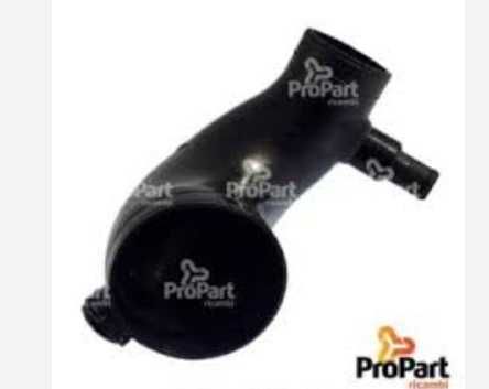 Przewód Wąż od turbiny do filtr CNH  Case New Holland 8.7.3.8.9.1.0.9