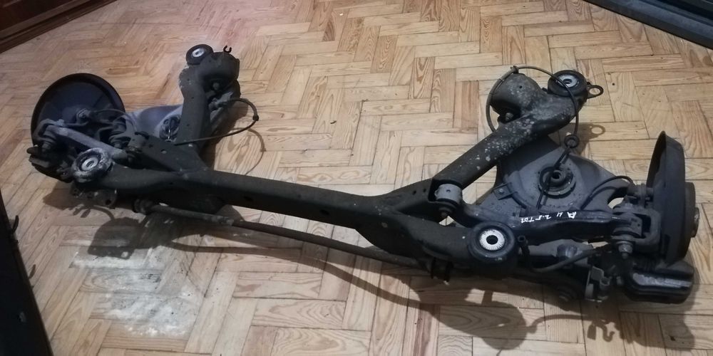 Eixo Traseiro completo Audi A4 2.5tdi 2002