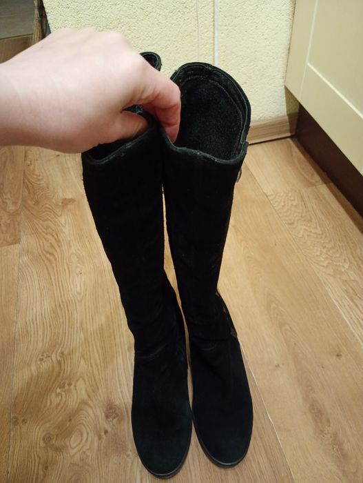 Чоботи зимові з натуральної замші