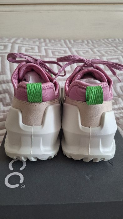 Кросівки Ecco Biom K1 36 для дівчинки