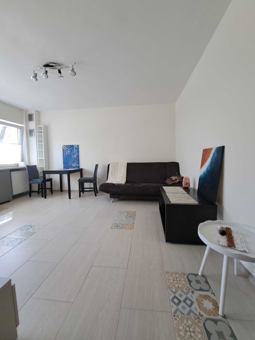 Przytulna kawalerka na Woli - 27m² po remoncie. Do wynajęcia od zaraz. Świetna lokalizacja.