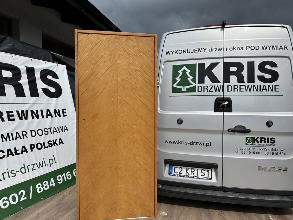 Drzwi drewniane bezprzylgowe jesionowe Jodełka Na Każdy Wymiar