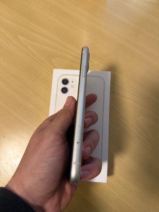 iPhone 11 на 64 гб