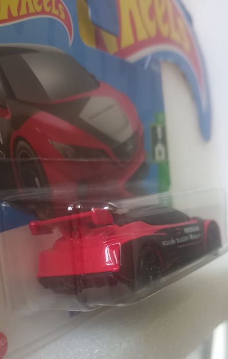Nissan leaf nismo rc_02 hot wheels