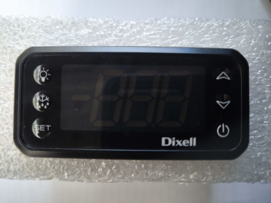 Controlador Dixell Emerson XR75CX- 3 Relés
