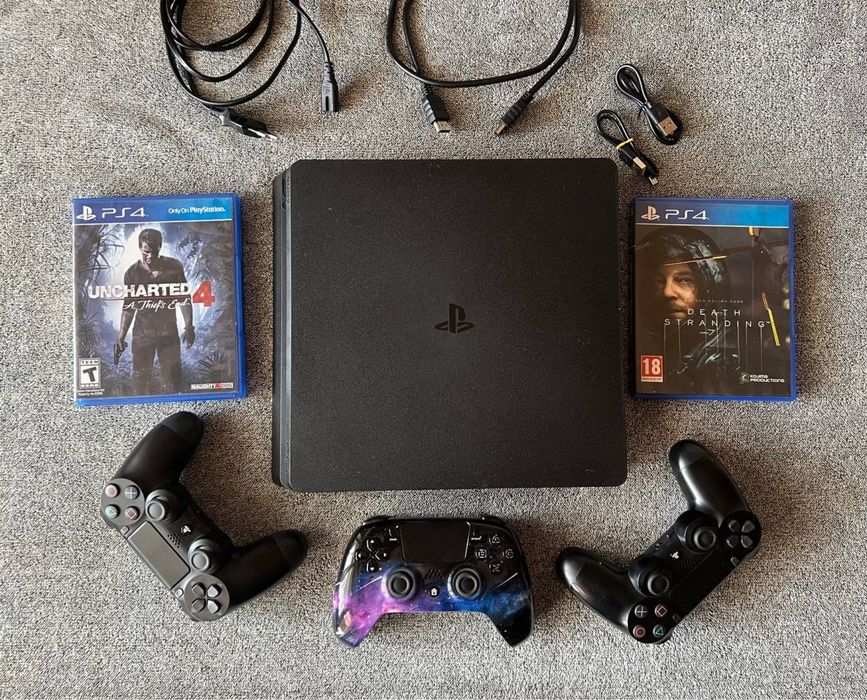 Ps 4, PlayStation 4 Slim 500 ГБ + 3 геймпади, відмінний стан