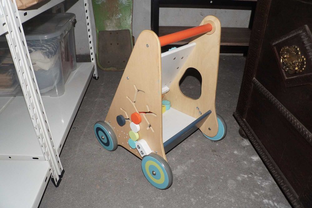 Andarilho Multiactividade de Madeira Saro 12M+ como novo.