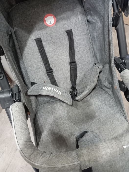 Szara spacerówka Lionelo