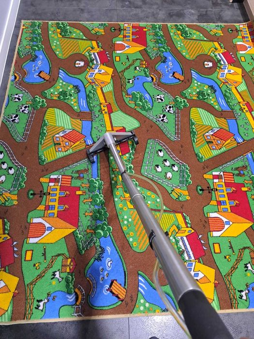 Profesjonalne pranie i czyszczenie tapicerki kanap, sof, dywanów