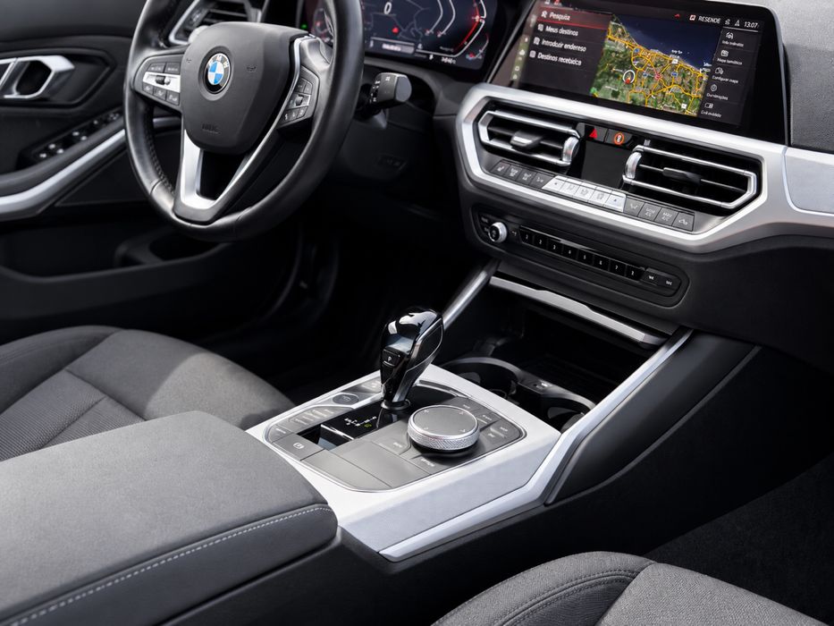 BMW 330dA Luxury