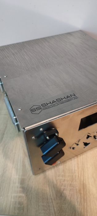 Obudowa magazyn energii LiFePO4 24V 12V kamper akumulator