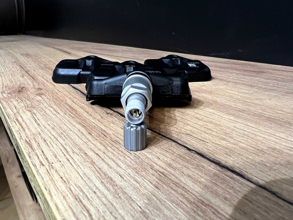 Czujniki ciśnienia opon powietrza TOYOTA LEXUS^ 315MHz TPMS Nowe^ 107J