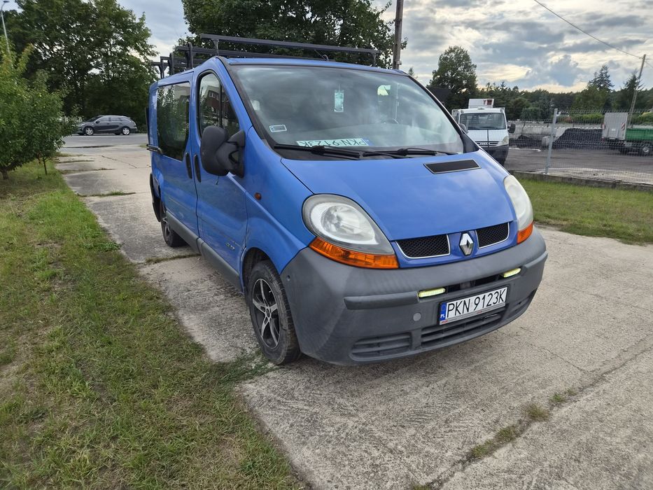Renault Trafic 1.9 dCi 2003 rok- powypadkowy