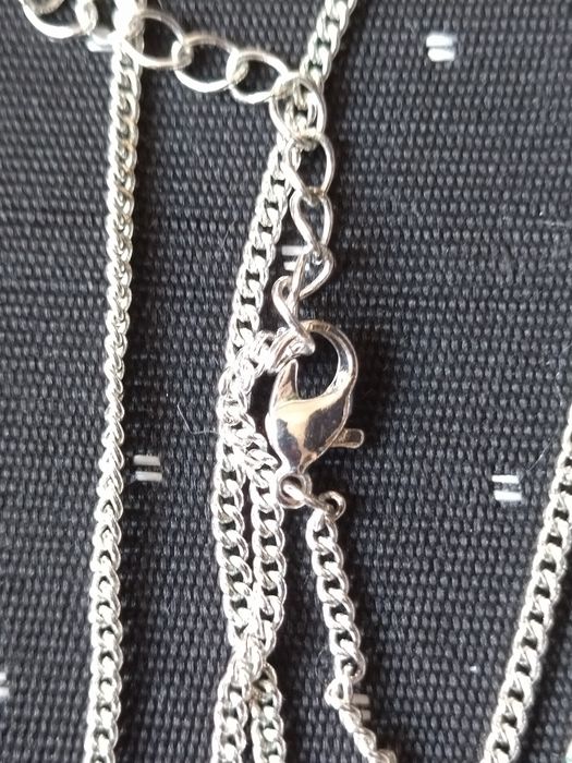 Колье от различных производителей. Цена за шт.