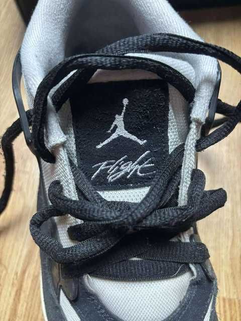 Jordan 4 RM Black White | Retro Y2K Streetwear Sneaks