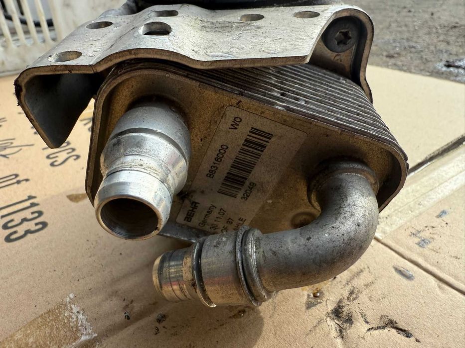 chłodnica oleju bmw e90 e91 e87 e60 2.0 b b831--6000
