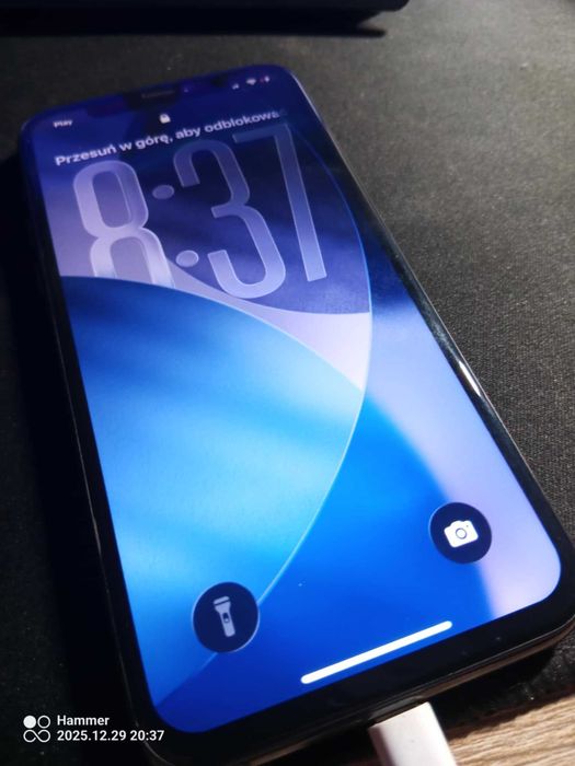 iphone 11 pro  dobry stan