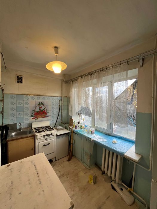 Продам 2-кім.кв. Чудова локація,Вигідна пропозиція.По ціні однушки
