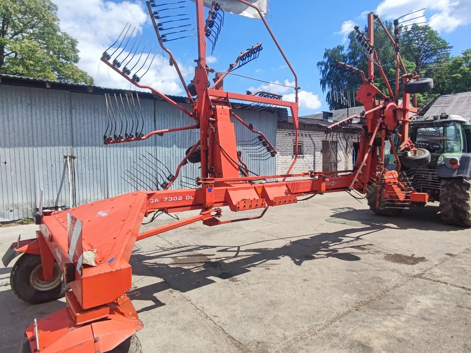 Kuhn 7302  dl zgrabiarka dwukaruzelowa Krone claas  potinger