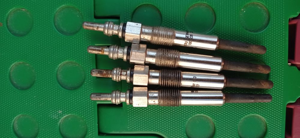 Свечи накала BERU для Volkswagen Golf Caddy