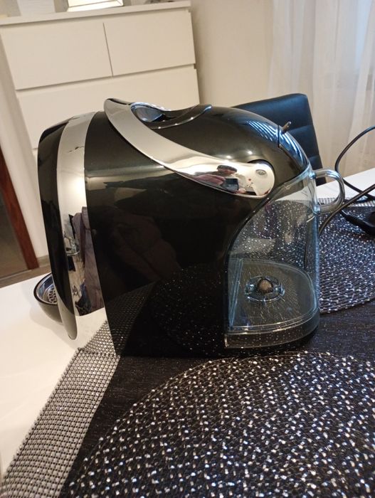 Ekspres do kawy Tchibo cafissimo na kapsułki