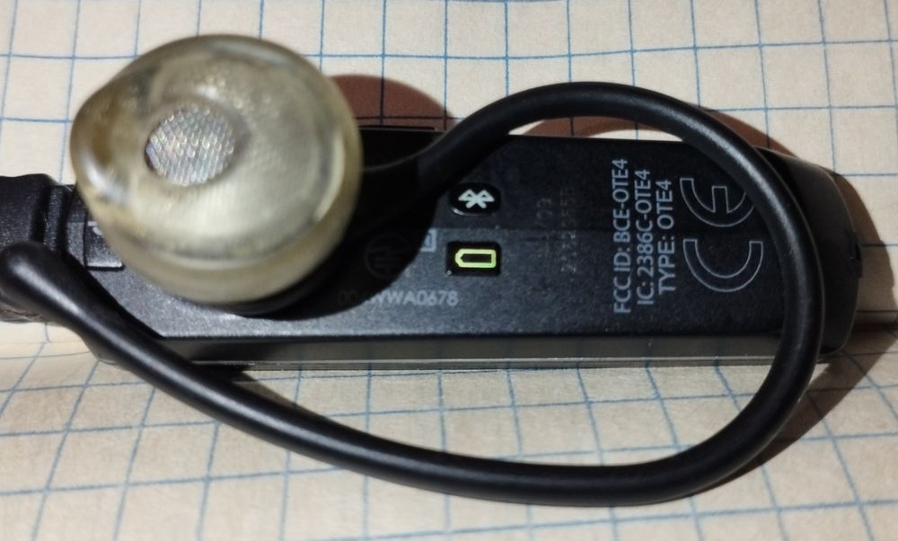 Блютуз Jabra, модель BT2080.
