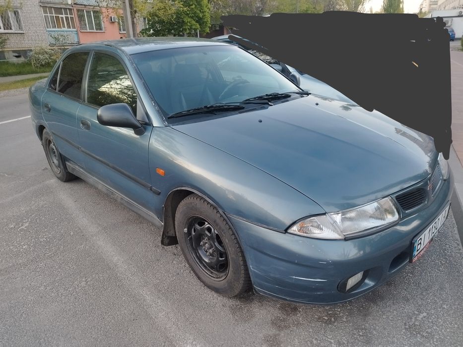 Продам автомобіль Mitsubishi Carisma 1.6 бензин АКПП