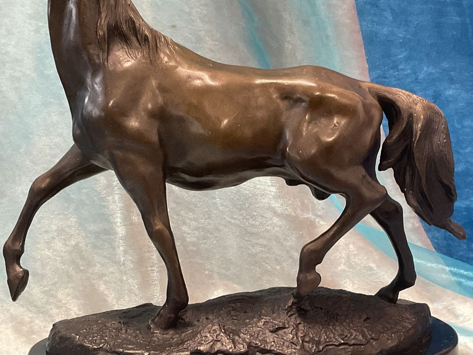 Escultura bronze cavalo 28 cm