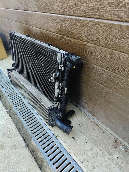 Porsche macan 95b 2.0 касета радиаторов в зборе с интеркулером