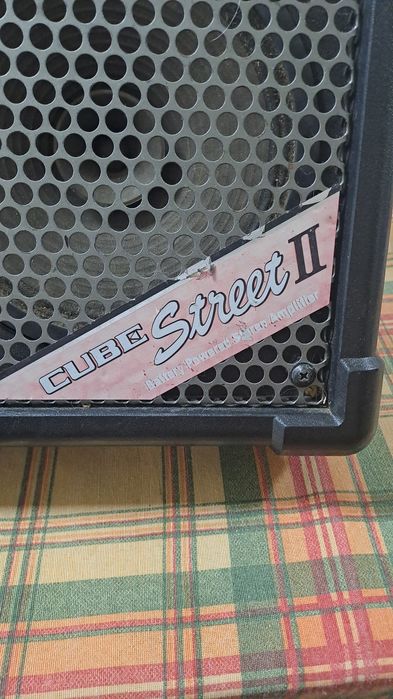 Coluna Boss Cube Street II
