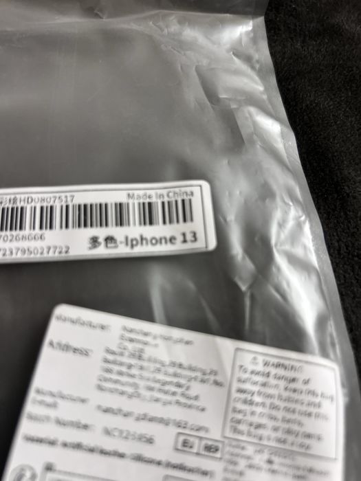Capa Iphone 13 nova na caixa .