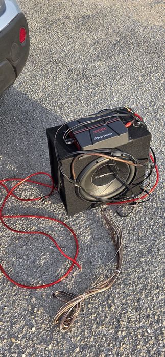 Subwoofer de 500w,  encontrasse novo