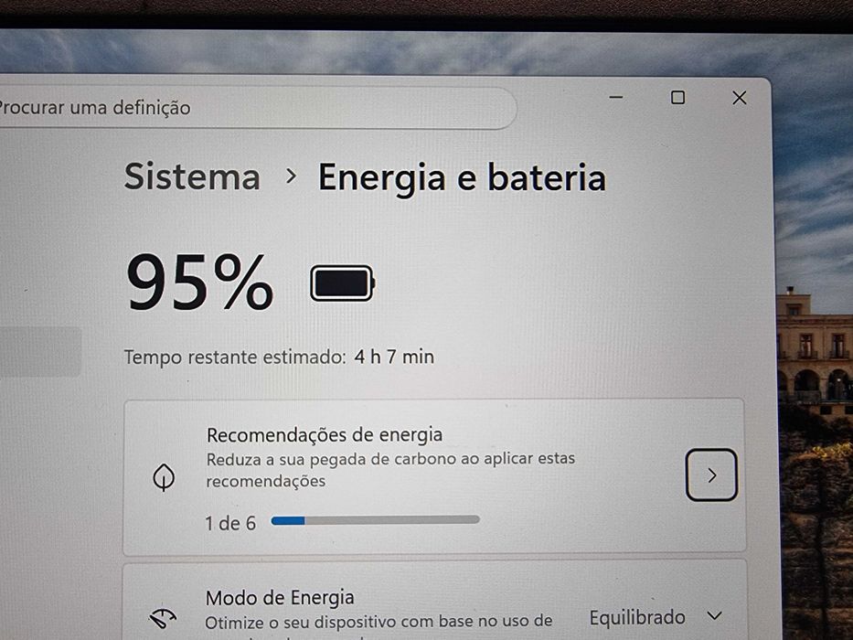 Dell Latitude 5491 i7 8850H / 8GB / 256GB / 14" FHD / como novo
