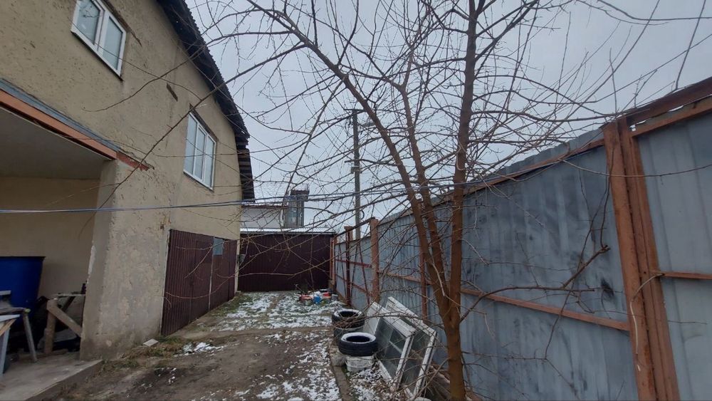 Продаж будинку в Таромском