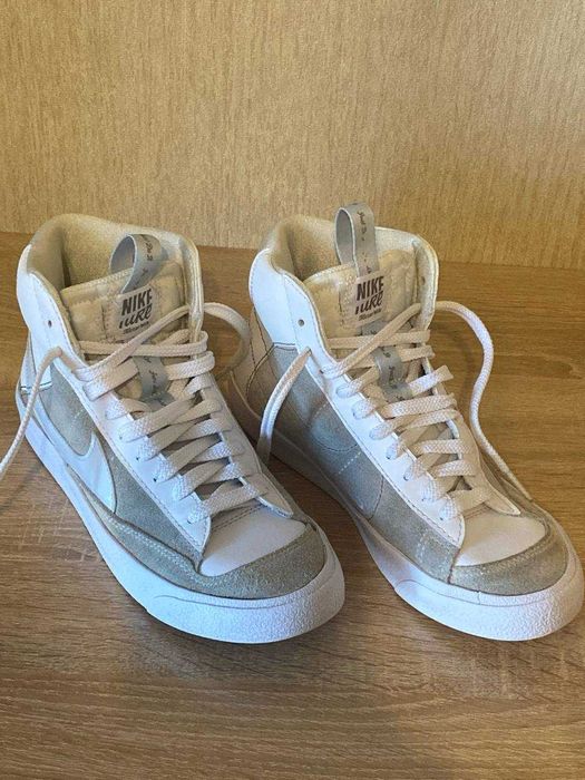 Кроссовки сникеры Nike оригинал, р. EUR 37,5 Стелька 24,3 см.