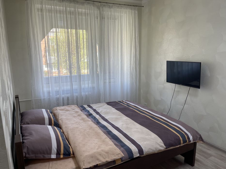 Здаю квартиру 1кімн Подобово.Центр  міста до вокзалу 7хв