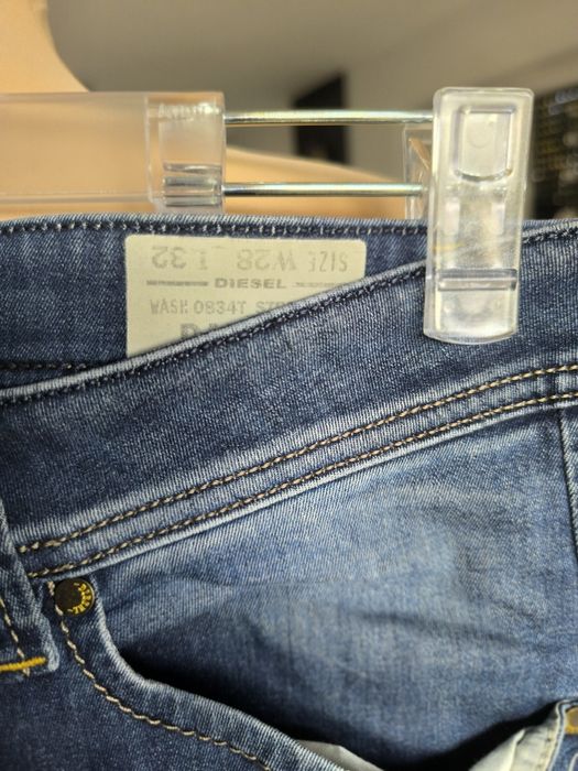 W28 L32 Diesel spodnie jeansowe męskie