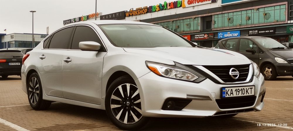 Nissan altima 2.5 атмосфера, автомат