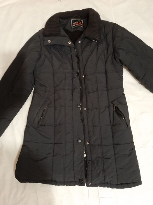 Зимова куртка, пуховик