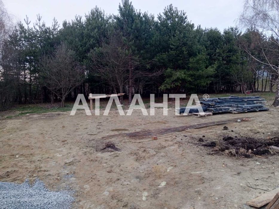 Продаж земельної ділянки в с. Паланки